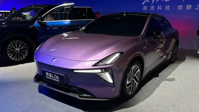 ‘Kình địch’ của Toyota Camry: Sedan thông minh nhất thế giới, giá chỉ hơn 500 triệu đồng