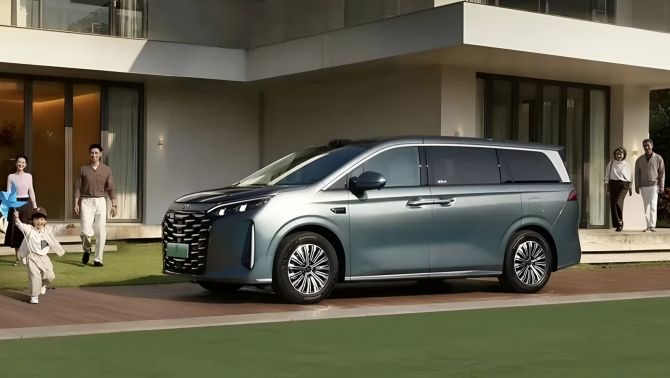 MPV mới ra mắt với tầm hoạt động hơn 1000 km, sẵn sàng 'vượt mặt' Mitsubishi Xpander