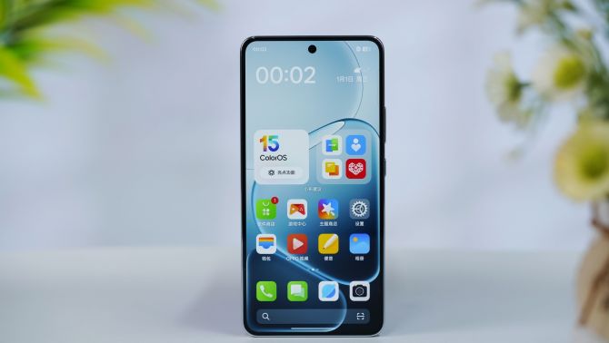 Đây là vua hiệu năng giá bèo của OPPO, chip Snapdragon 8 Gen 5, pin khủng, đe nẹt Galaxy S25 Ultra