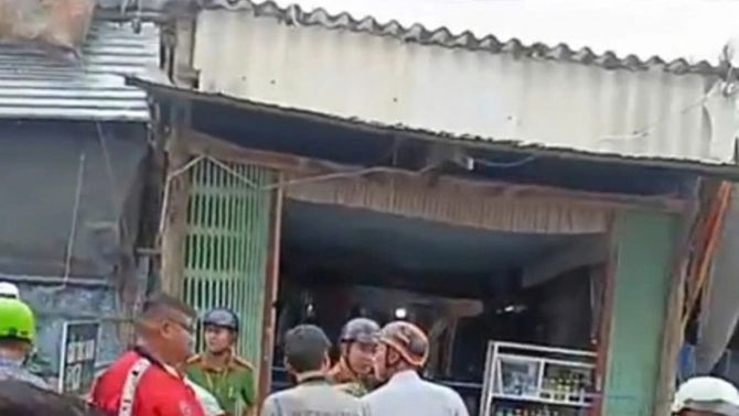 Cà Mau: Hai mẹ con cùng bị đâm tử vong bên cạnh thi thể nam giới bí ẩn, tiết lộ hiện trường ám ảnh