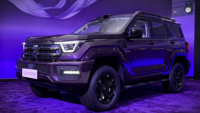‘Huỷ diệt’ Ford Everest, SUV mới ra mắt gây sốt nhờ khả năng tự lái và trang bị cực khủng