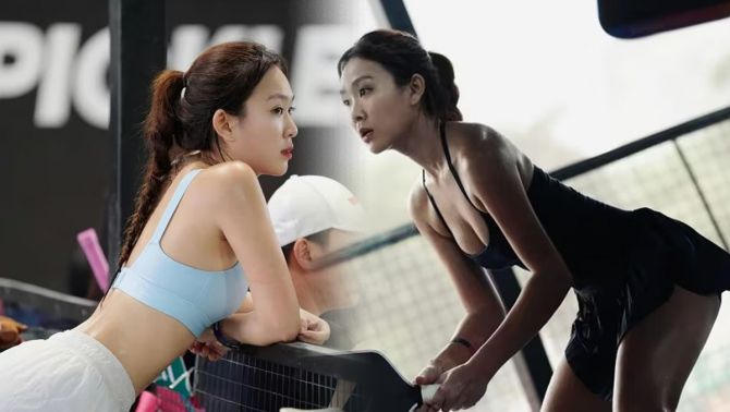Hot girl pickleball 'Em Kim Say Hi' tung loạt ảnh khoe dáng cực nét, đáp trả tin đồn 'mặc hở để câu like'