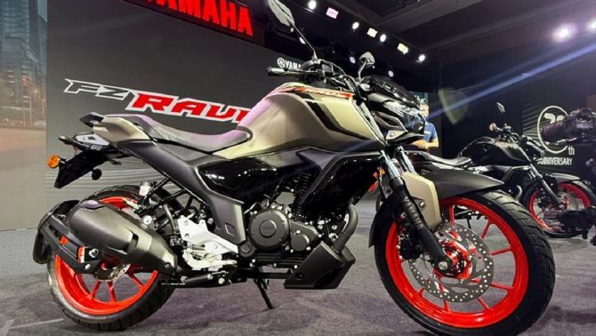 Đưa Honda Winner R vào thế khó, Yamaha ra mắt ‘vua côn tay’ 150cc đẹp hơn Exciter, giá 30 triệu đồng