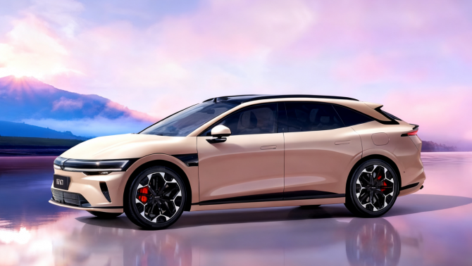 Phiên bản màu hồng mới trên mẫu xe điện này đang gây sốt mạng xã hội, ai nhìn cũng muốn ‘rước về’