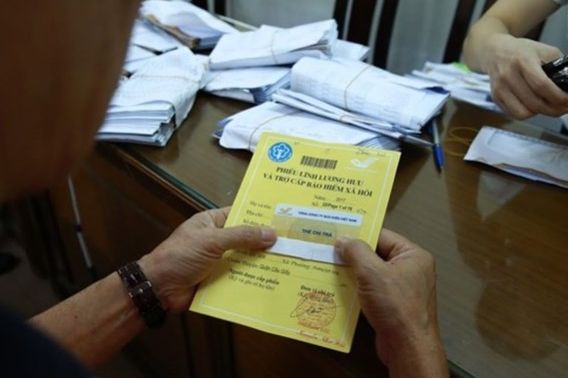 Hà Nội: Con gái ruột 3 lần làm giả giấy tờ hưu trí của mẹ đẻ để chiếm đoạt hơn 800 triệu đồng