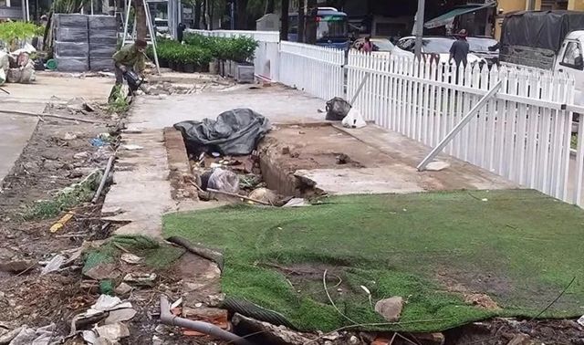 Nhà vệ sinh công cộng 500 triệu bỗng ‘bốc hơi’ giữa lòng Sài Gòn, ai là người đã ‘cuỗm’ đi để lại bãi đất trống?