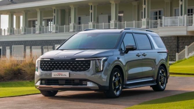 Kia tung ưu đãi ‘khủng’ cuối năm: Carnival, Sonet, K5 giảm sâu lên tới 90 triệu đồng