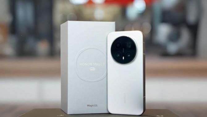 Rò rỉ đối thủ giá rẻ của iPhone 17, độ mỏng như iPhone Air, pin trâu hơn Galaxy S25 Ultra