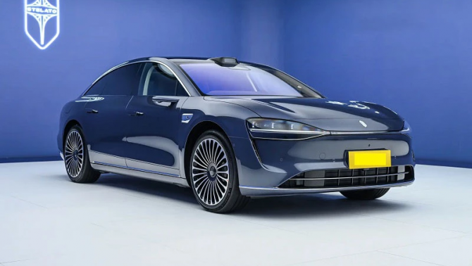 Sedan điện hạng sang ‘đe nẹt’ Mercedes EQS, giá chỉ ngang Toyota Camry