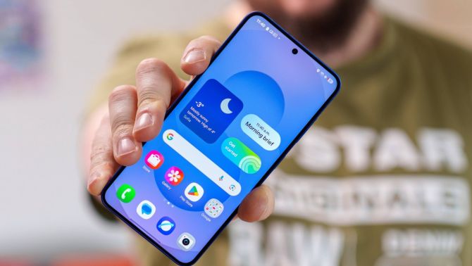 Đây là kẻ hủy diệt giá rẻ của iPhone 17, ăn đứt về AI, độ ngon có thể sánh ngang iPhone 17 Pro