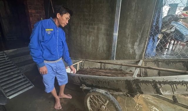 Tin vui đến với người đàn ông 1 mình chèo ghe cứu sống hơn 40 người trong cơn lũ lịch sử ở Đắk Lắk