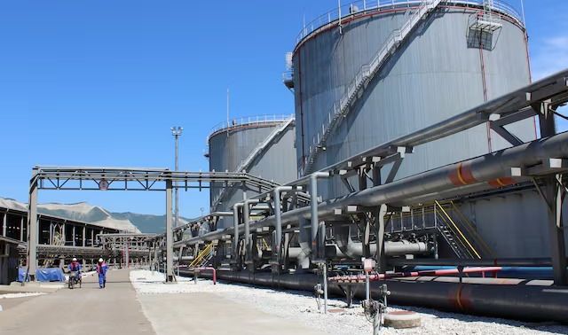 Cập nhật giá xăng dầu hôm nay 25/11: Giá xăng dầu đồng loạt giảm do lo ngại dư cung