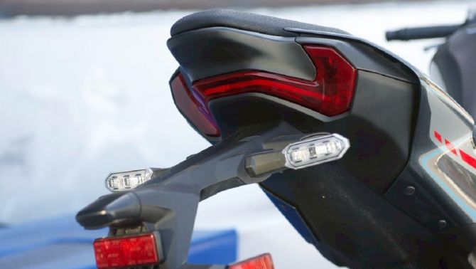 ‘Huyền thoại côn tay’ mới ‘Made in Japan’ chính thức ra mắt: Đẳng cấp vượt thời gian, có ABS, giá rẻ