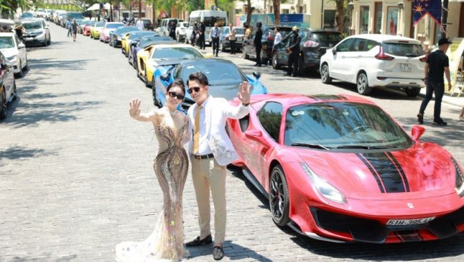 Bộ đôi siêu xe trăm tỷ 'vuột khỏi tay' Hoàng Kim Khánh, lỡ hẹn về Việt Nam