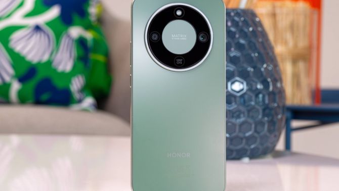 Đây là chiếc điện thoại tầm trung có camera xịn như Galaxy S Ultra, pin trâu top 1 phân khúc