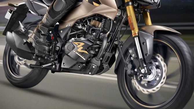 ‘Vua côn tay’ 160cc mới chính thức ra mắt giá 33,5 triệu đồng: Đả bại Honda Winner R và Exciter 155