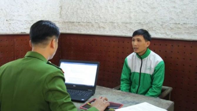 Cãi vã trong lúc xem chơi cờ tướng, một người đàn ông bị đâm thủng nội tạng