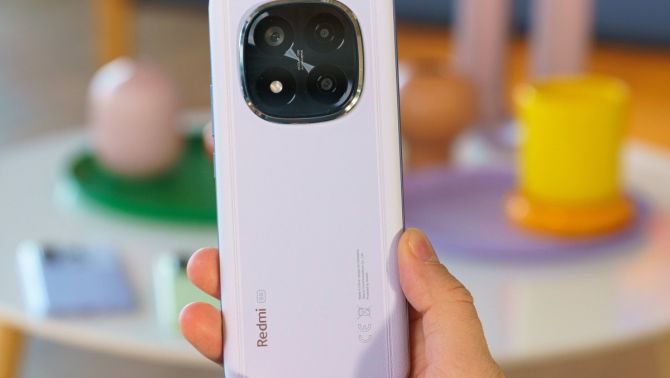 Redmi Note 14 Pro Plus siêu hấp dẫn cuối năm, trang bị xịn như iPhone 17, sức mạnh áp đảo Galaxy A56