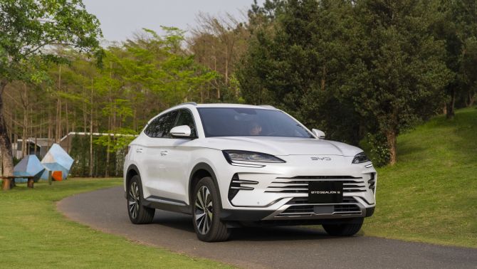 BYD chơi lớn cuối năm, tung loạt ưu đãi ‘khó cưỡng’ cho khách Việt