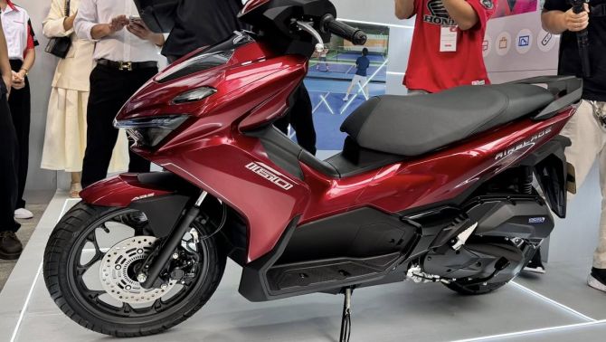 Bảng giá xe Honda Air Blade 2026 tháng 12/2025 'tăng phi mã': Hút khách Việt bằng thiết kế mới tinh