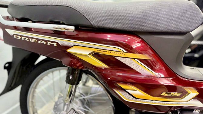 Tin xe cuối tuần: Honda Dream 125 2026 chính thức về Việt Nam, đẹp hơn Wave Alpha và Future, giá mềm