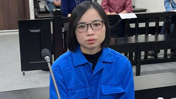 Hà Nội: 'Bóc trần' thủ đoạn rút tiền của 13 khách để tiêu xài của cựu ngân hàng, cái kết 'cực đắng'