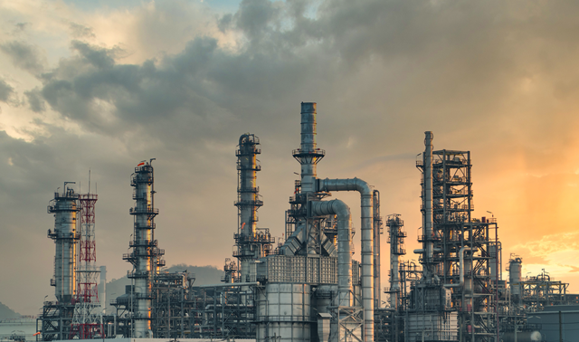 Bất chấp lệnh trừng phạt, 1 nhà máy lọc dầu của Trung Quốc vẫn mở rộng sản xuất