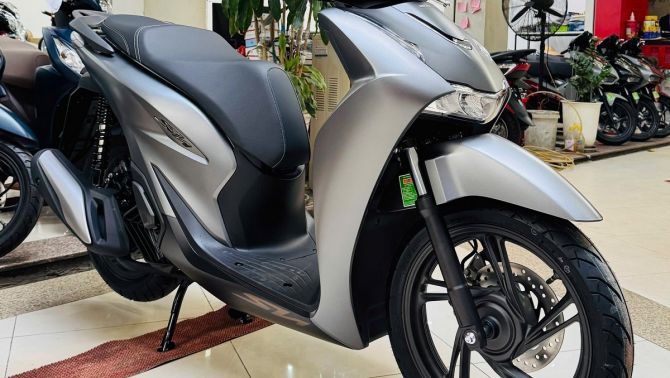 Bảng giá xe máy Honda tháng 12/2025 đồng loạt giảm sâu: SH, SH Mode rẻ chưa từng có, Vision chạm đáy