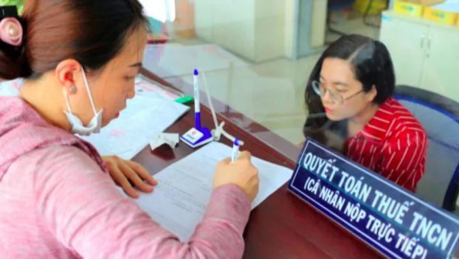 Từ 1/7/2026, mức nộp thuế TNCN đối với người có lương 20 triệu? Cách tính bạn cần biết ngay!