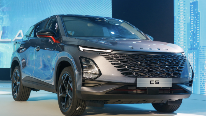 Omoda C5 giảm sâu cuối năm: Ưu đãi gần 70 triệu đồng, quyết đấu xe Hàn và Nhật