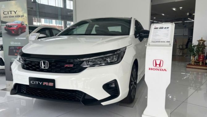 ‘Lật đổ’ Toyota Vios và Hyundai Accent, Honda City giảm giá lăn bánh ‘rẻ như bèo’ giữa tháng 12/2025