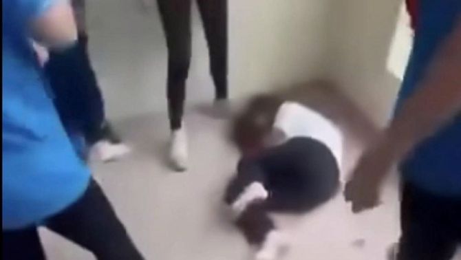 Thông tin sốc vụ nữ sinh lớp 8 ở Bắc Ninh bị đánh hội đồng trong trường, hé lộ lý do ít ai ngờ tới