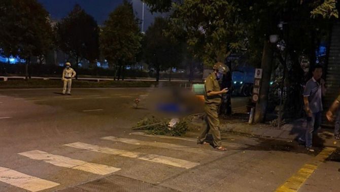 Thông tin đau lòng vụ người phụ nữ lao ra đường bị ô tô tông tử vong, rõ lý do nạn nhân rời nhà lúc 2h sáng