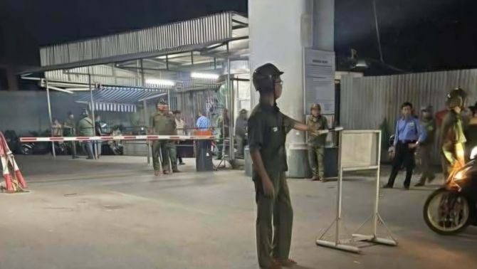 Vụ bảo vệ bệnh viện bị đâm tử vong ở Vĩnh Long: Mâu thuẫn lúc gửi xe và diễn biến căng thẳng chỉ 10 phút trước án mạng