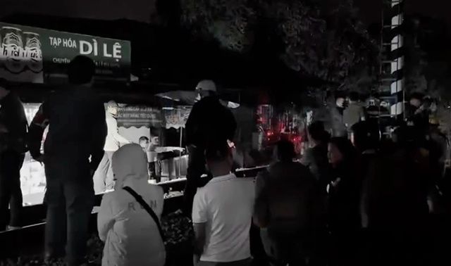 Hiện trường người đàn ông bị tàu hỏa đâm tử vong ở Huế, hé lộ nguyên nhân vụ tai nạn