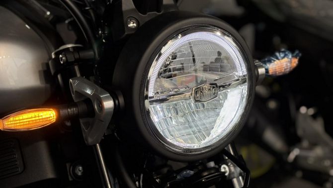 Yamaha chính thức mở bán ‘vua côn tay’ 155cc mới giá 29 triệu đồng: Chơi tất tay với Honda Winner R