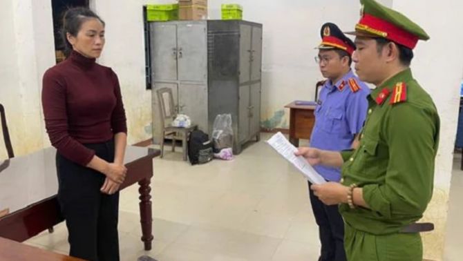 Chở cô ruột đi ăn rồi quay lại lấy trộm 19 chỉ vàng, nữ quái ở Đà Nẵng bị khởi tố hình sự, hé lộ lời khai không ngờ
