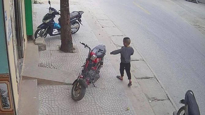 Không có phép màu với bé trai 5 tuổi mất tích nhiều ngày ở Thanh Hóa, xót xa nơi tìm thấy con