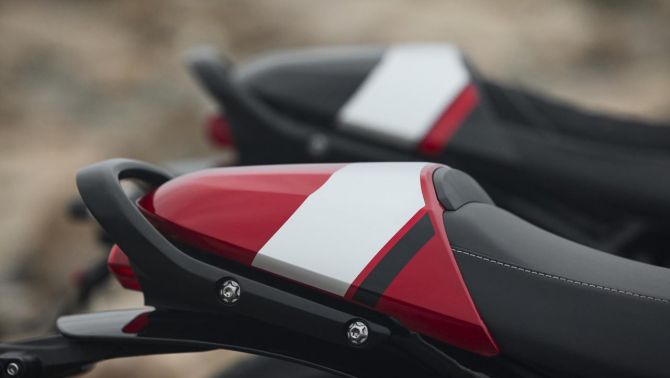 ‘Huyền thoại côn tay’ mới đẹp át vía Honda Winner R và Yamaha Exciter ra mắt: Có cả ABS, giá hấp dẫn