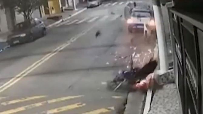 Cô gái lái ô tô tông bạn trai và bạn thân tử vong vì ghen tuông, rùng mình đoạn tin nhắn cảnh cáo