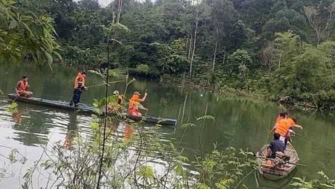 Lật ghe chở 7 người đang đi làm rẫy ở Đà Nẵng khiến 1 nạn nhân tử vong: Hé lộ giây phút sinh tử