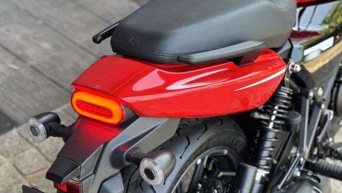 ‘Vua côn tay’ mới của Mỹ chính thức về đại lý giá 70 triệu đồng: Hạ đo ván Honda Winner R và Exciter