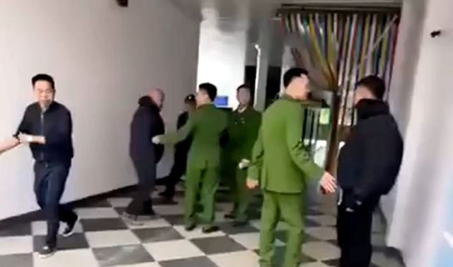 Cãi nhau vì chiếc chăn ở nhà nghỉ, hai khách nam bị trình báo dùng ma túy: Kết quả kiểm tra gây bất ngờ