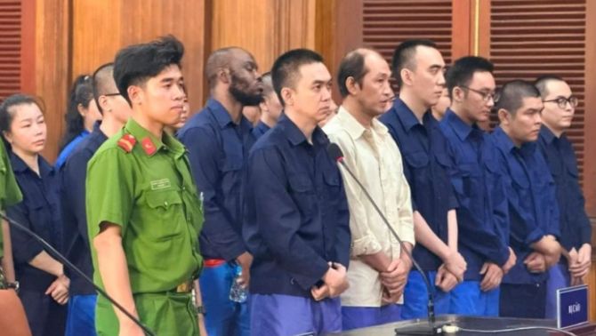 Đại án rửa tiền hơn 4.000 tỷ đồng tại TP.HCM: Vỏ bọc từ 200 'công ty ma' che giấu dòng tiền 'bẩn'