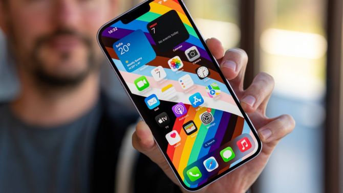 Đây là iPhone Plus giá rẻ nhất Việt Nam, trang bị xịn vẫn đáng mua trong 2026