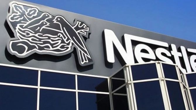 Tin nóng: Nestlé thu hồi hàng loạt sữa bột trẻ em do nguy cơ nhiễm độc tố, phụ huynh cần biết gì?