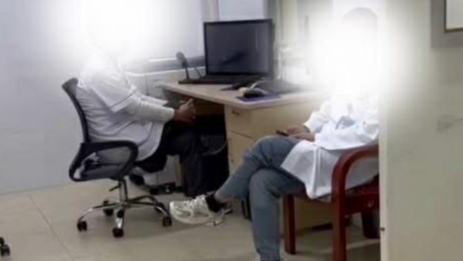 Cái kết đắng cho nhân viên y tế viện Sản – Nhi Lào Cai bị phản ánh ngồi chơi để bệnh nhân chờ đợi