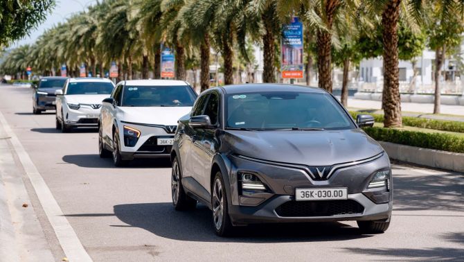 Người dùng Việt tranh thủ mua VinFast VF 6 để ‘hưởng lợi sớm’