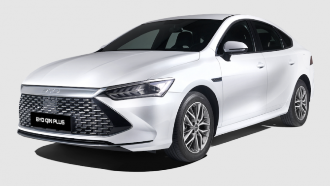 Sedan hybrid giá chỉ hơn 300 triệu đồng, chạy điện 210 km: ‘Áp đảo’ hoàn toàn Honda City