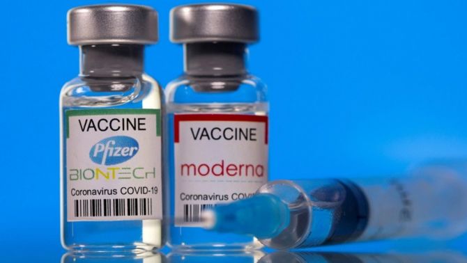 Rộ tin vaccine Pfizer, Moderna gây ung thư: Chuyên gia phản bác gay gắt, chỉ rõ sự thật phía sau con số gây sốc